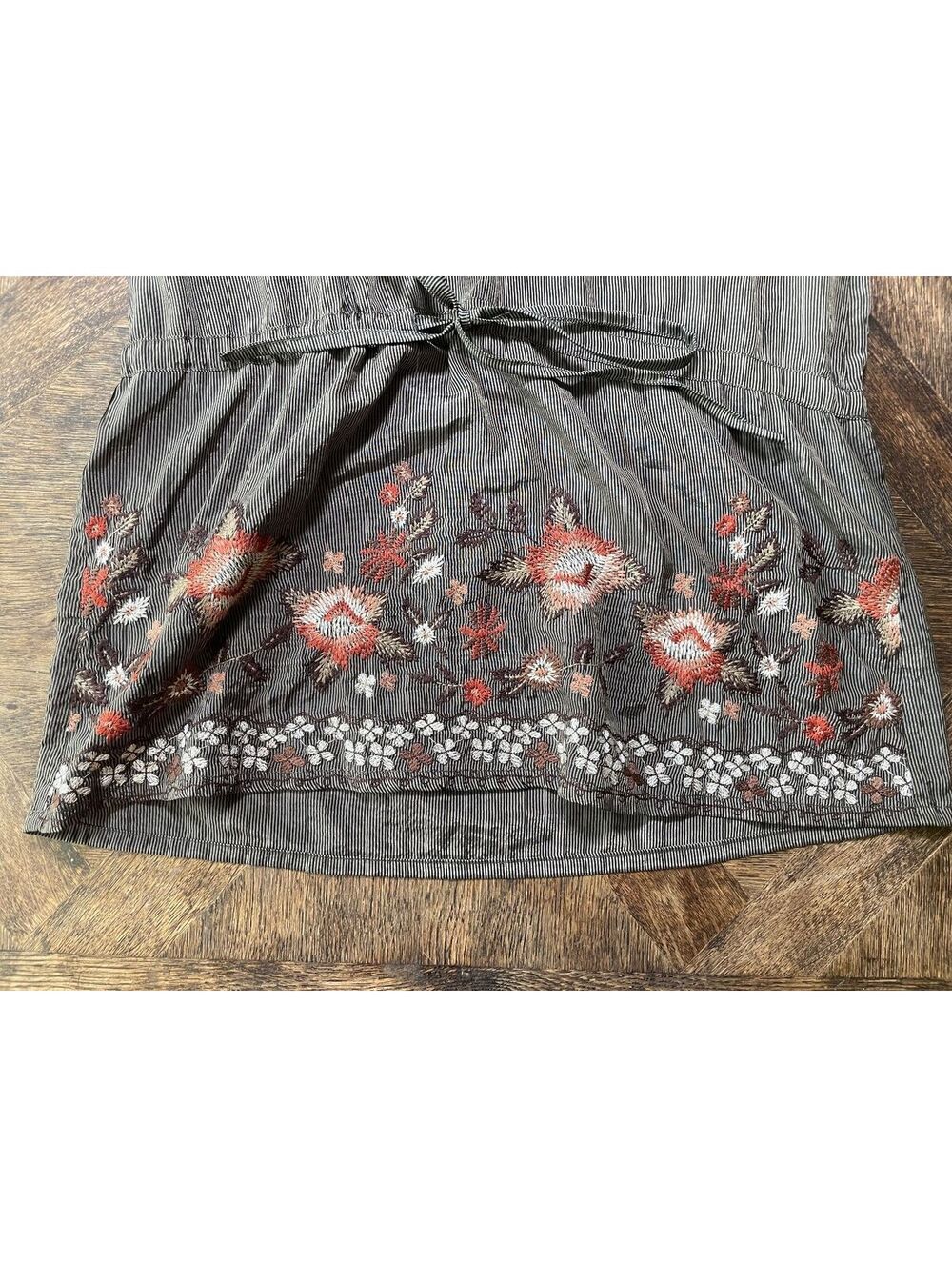 Lulumari Small Brown Floral Embroidered Blouse Cottagecore size small-004 - Picture 4 of 8